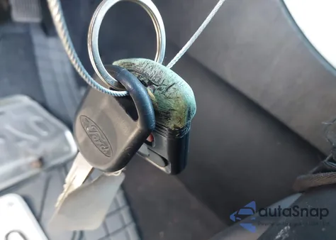 2005 Mercury Mariner Luxury/Premier из США, поврежденный, VIN 4M2CU571X5DJ16863